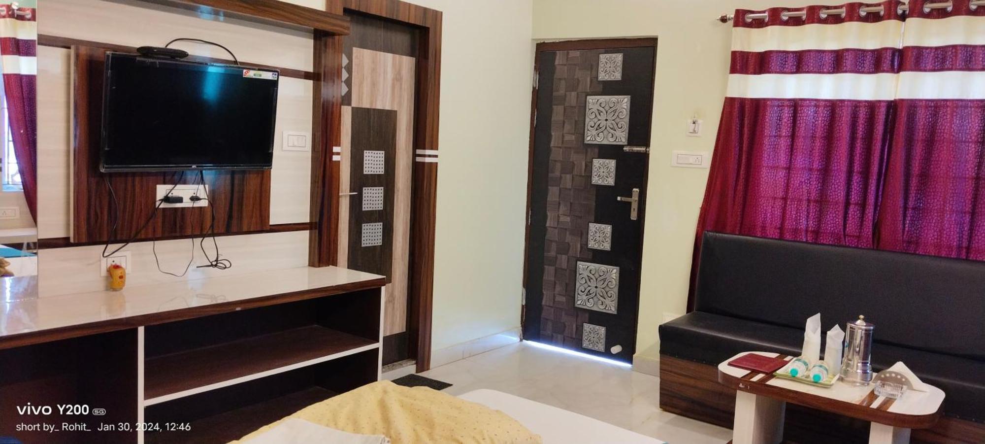 Resort Saikat Saranya Mandarmani Ngoại thất bức ảnh