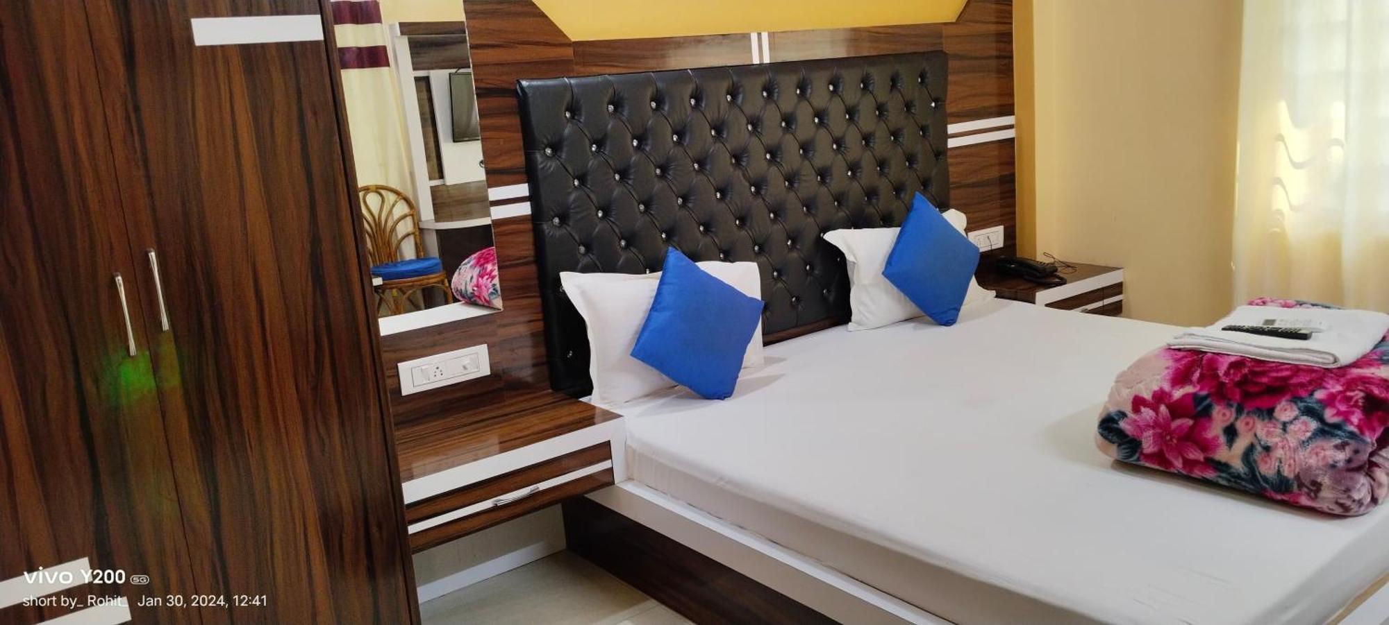 Resort Saikat Saranya Mandarmani Ngoại thất bức ảnh